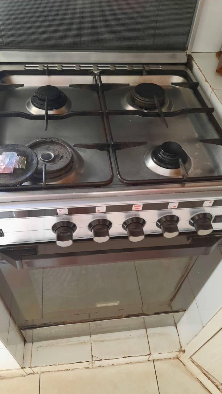 Dokumentasi pengerjaan service kompor 5